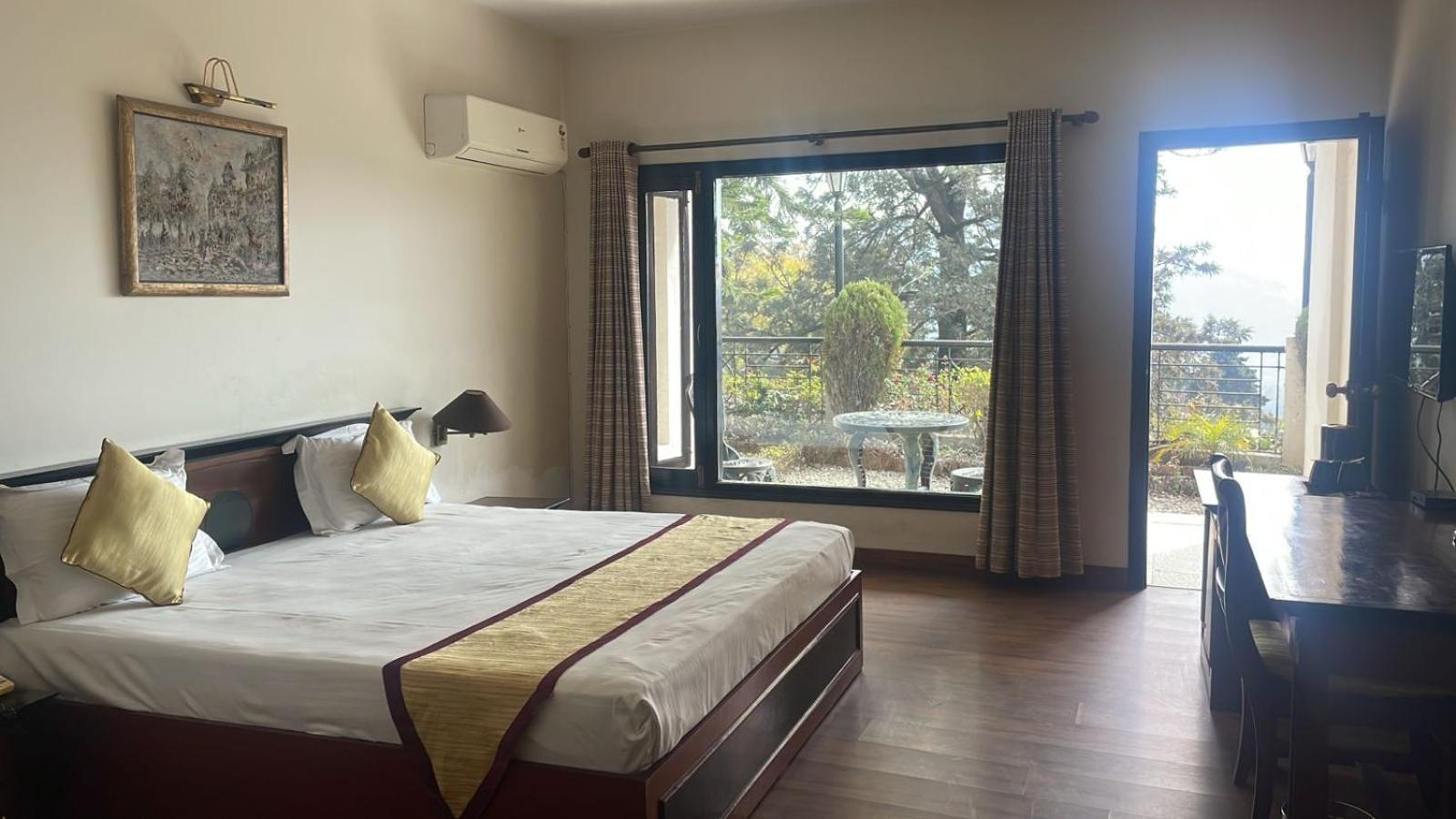 8Fold-Pinecrest By Larisa, Bhimtal Bhīm Tāl Exterior foto