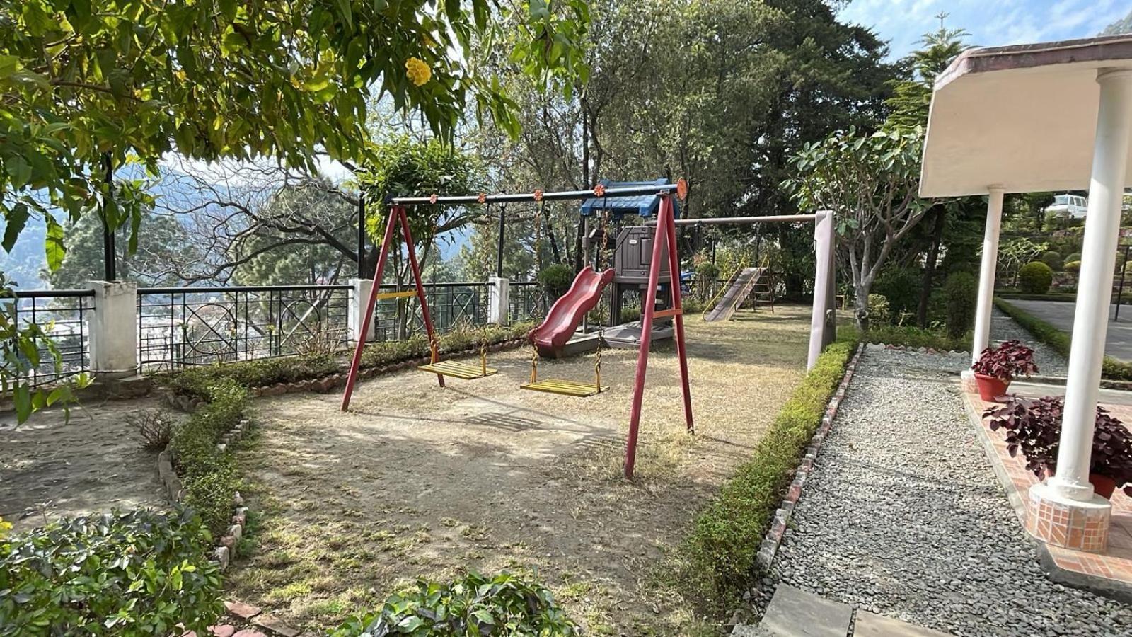 8Fold-Pinecrest By Larisa, Bhimtal Bhīm Tāl Exterior foto