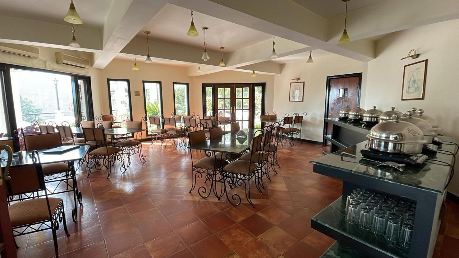 8Fold-Pinecrest By Larisa, Bhimtal Bhīm Tāl Exterior foto