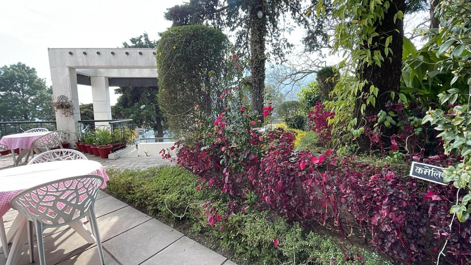 8Fold-Pinecrest By Larisa, Bhimtal Bhīm Tāl Exterior foto